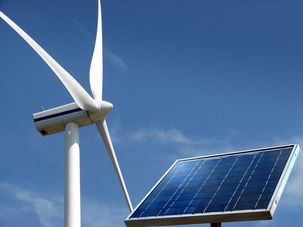 Energ?a solar y e?lica